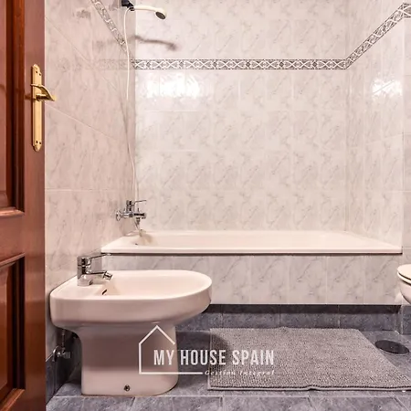 Myhousespain - Parque Del Gas Junto A La Playa * 기욘